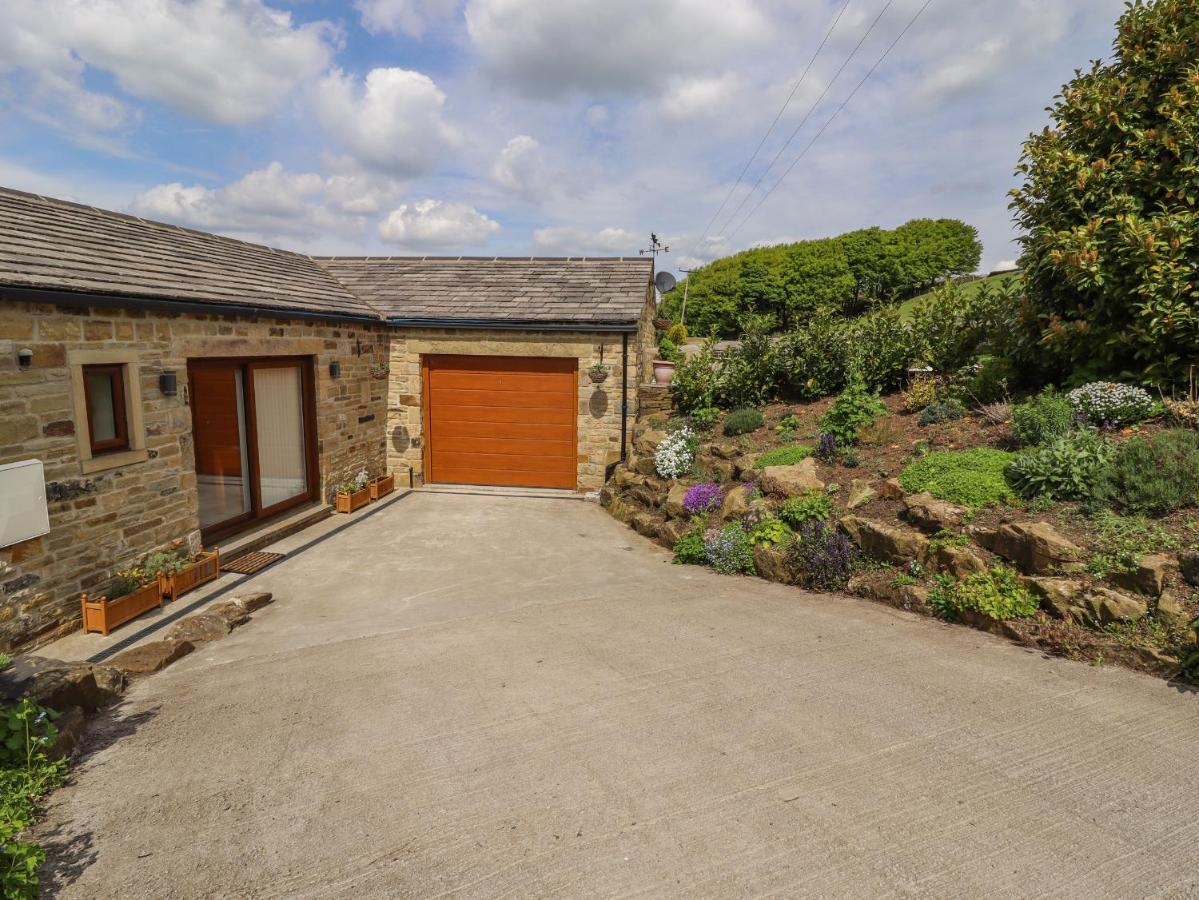 Moorbottom Stables Villa Halifax Exterior photo